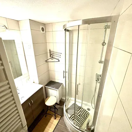 Climatise Avec Mezzanine Et Terrasse A 400m De La - 4 Couchages - Fr-1-229c-97 * Port-la-Nouvelle